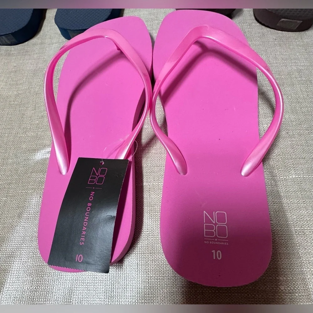 West Loop and No Boundaries  Women's Bundle Flip Flop Sandals -
